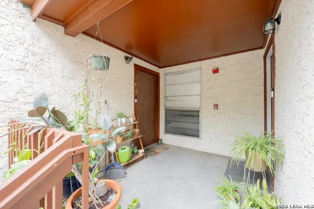 10527 Perrin Beitel #B204 San Antonio, TX 78217
