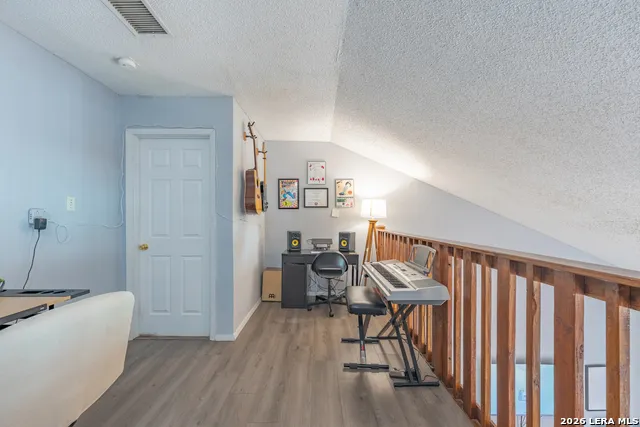 10527 Perrin Beitel #B204 San Antonio, TX 78217