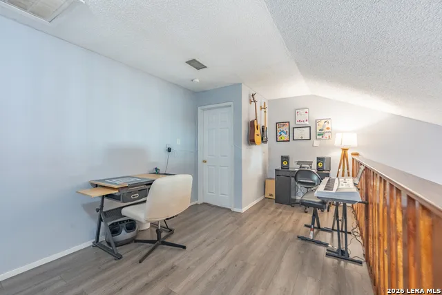 10527 Perrin Beitel #B204 San Antonio, TX 78217