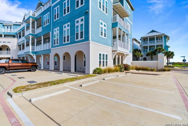 137 Palmilla Cir #106 Port Aransas, TX 78373