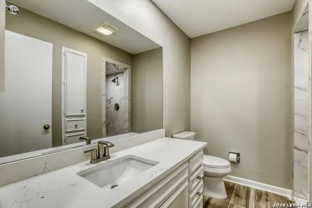 8033 New Braunfels ## 100A San Antonio, TX 78209