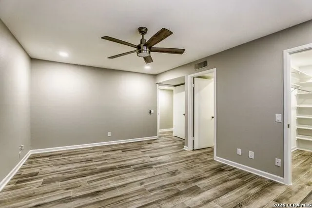 8033 New Braunfels ## 100A San Antonio, TX 78209