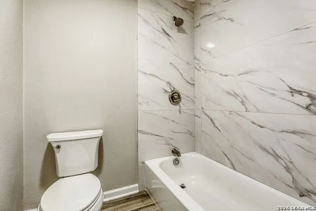 8033 New Braunfels ## 100A San Antonio, TX 78209