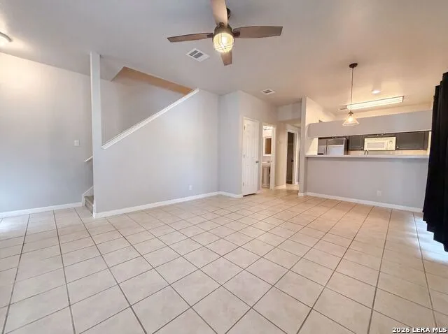 40 CHAPEL HILL CIR #UNIT San Antonio, TX 78240
