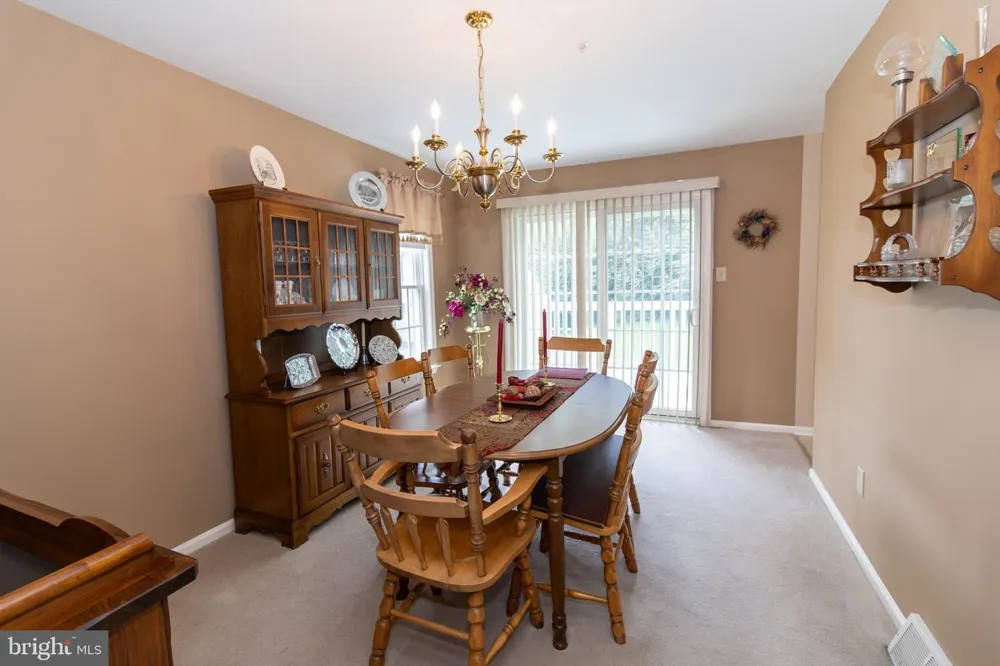 320 SHETLAND DRIVE #320 Exton, PA 19341