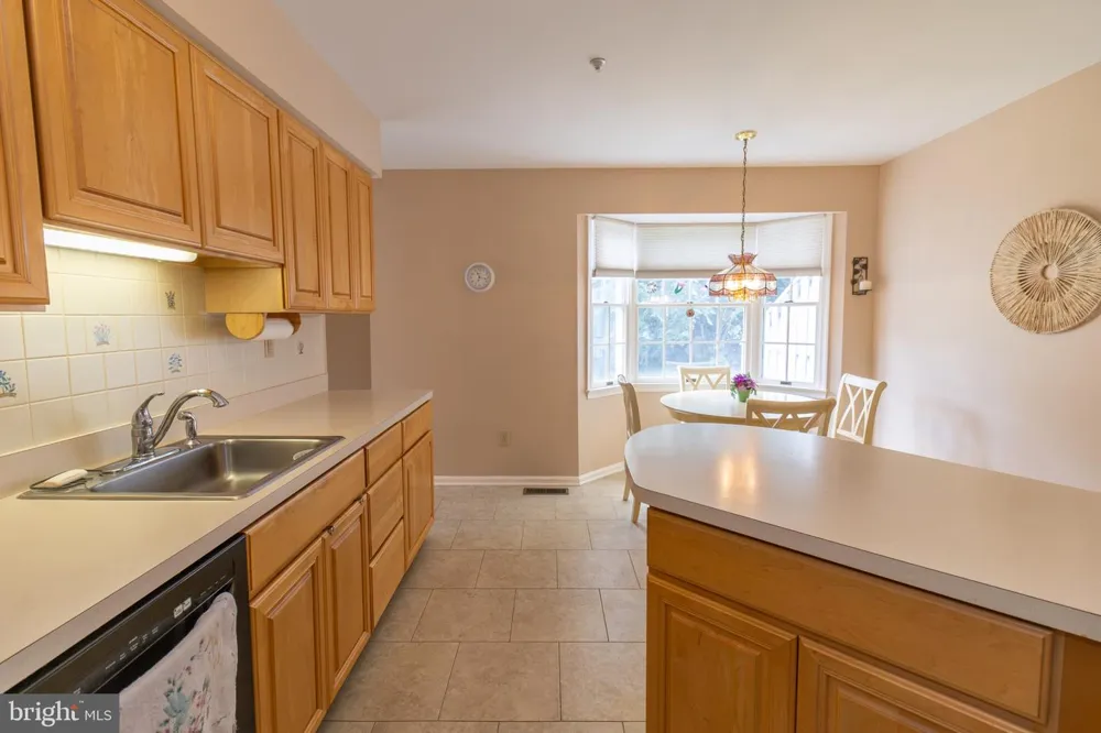320 SHETLAND DRIVE #320 Exton, PA 19341