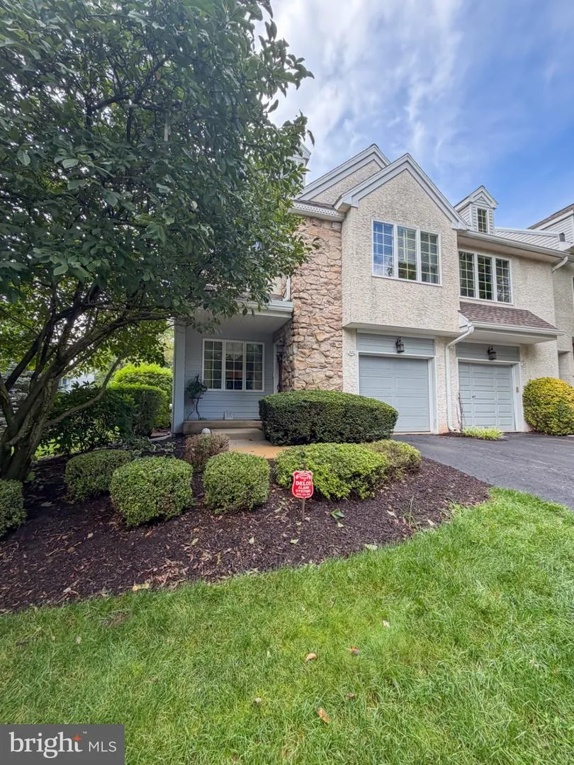 320 SHETLAND DRIVE #320 Exton, PA 19341