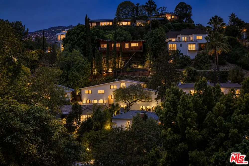 2426 Cazaux Place Los Angeles, CA 90068