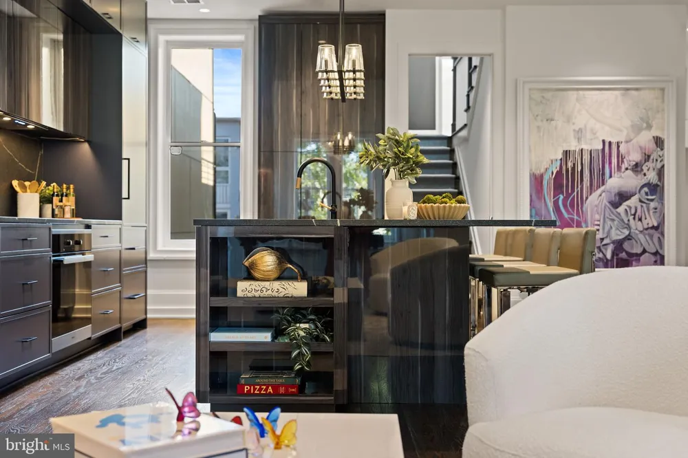 1516 Q STREET NW #3 Washington, DC 20009