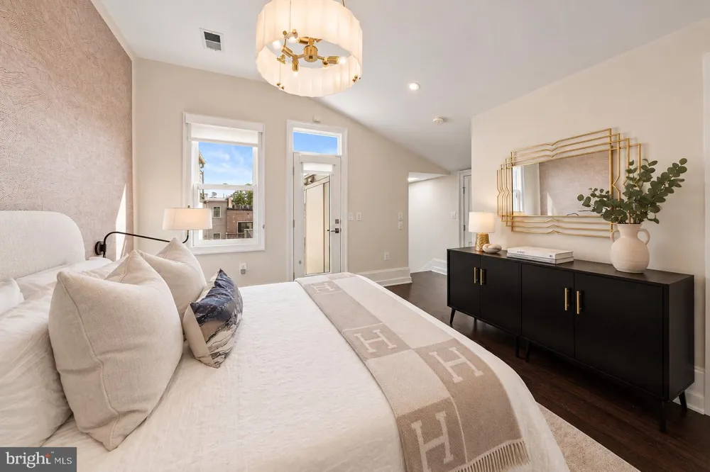1516 Q STREET NW #3 Washington, DC 20009