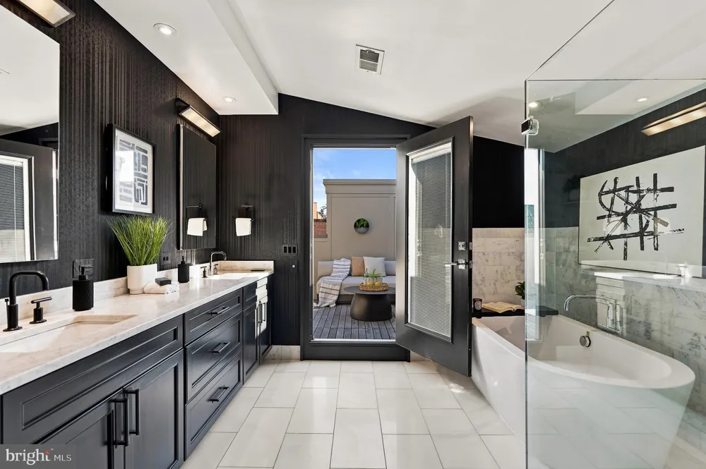 1516 Q STREET NW #3 Washington, DC 20009