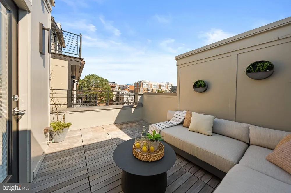 1516 Q STREET NW #3 Washington, DC 20009