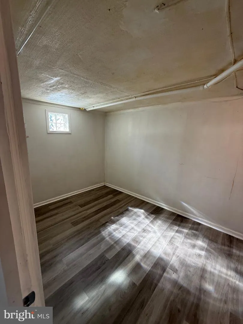7133 LARGE Philadelphia, PA 19149