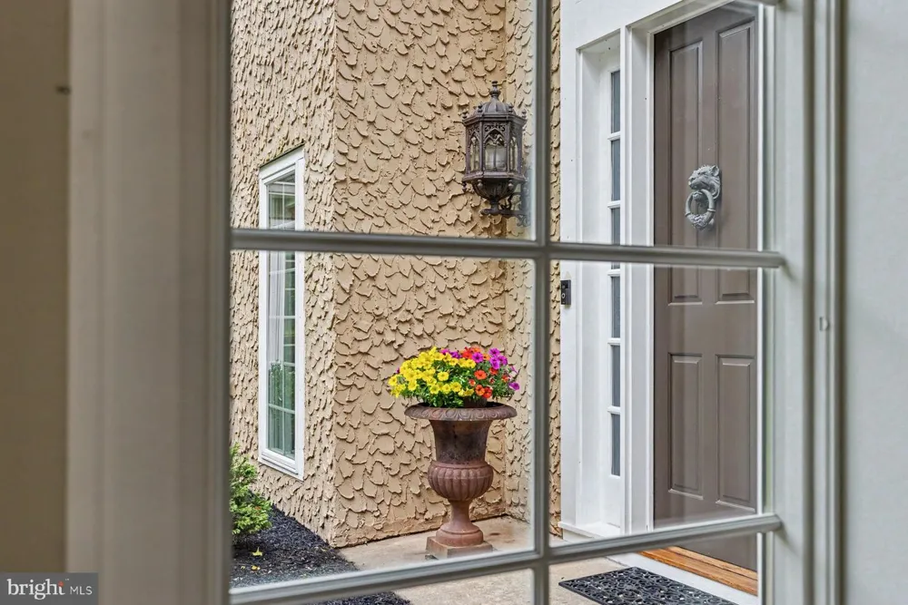 98 CRESSMAN ROAD Telford, PA 18969