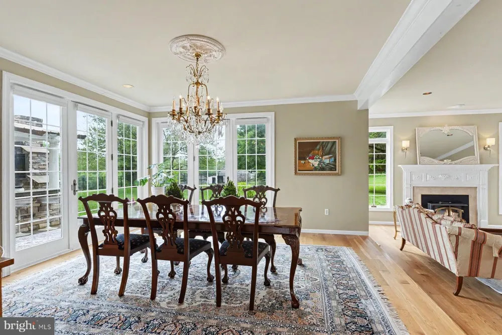 98 CRESSMAN ROAD Telford, PA 18969