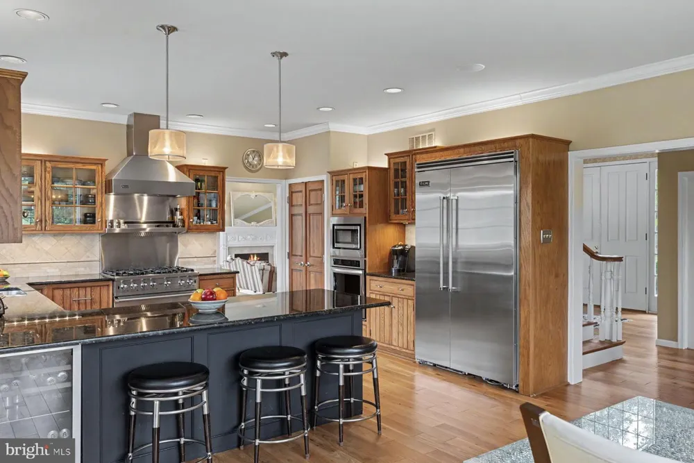 98 CRESSMAN ROAD Telford, PA 18969