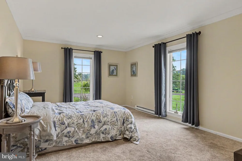 98 CRESSMAN ROAD Telford, PA 18969