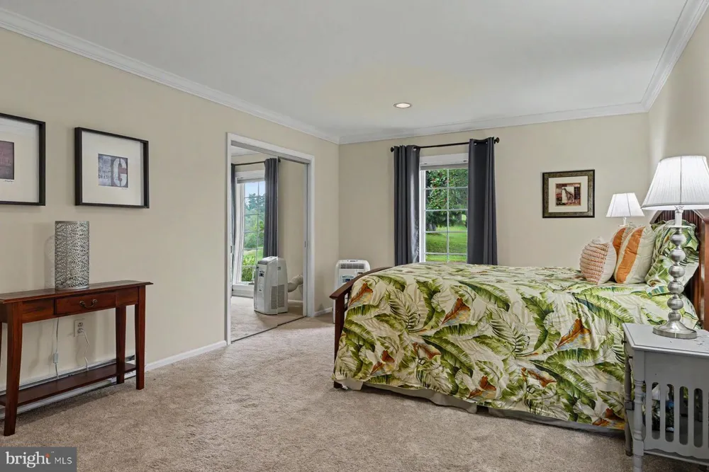 98 CRESSMAN ROAD Telford, PA 18969
