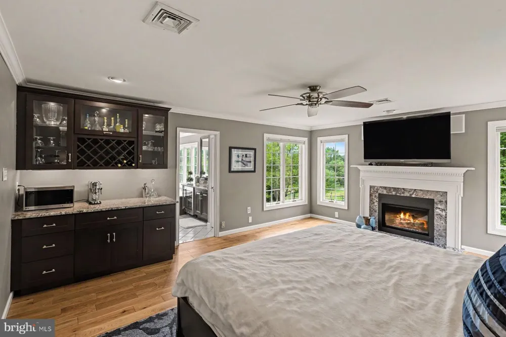 98 CRESSMAN ROAD Telford, PA 18969