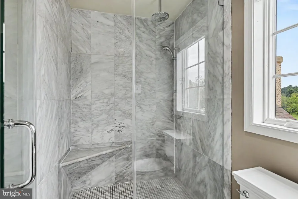 98 CRESSMAN ROAD Telford, PA 18969