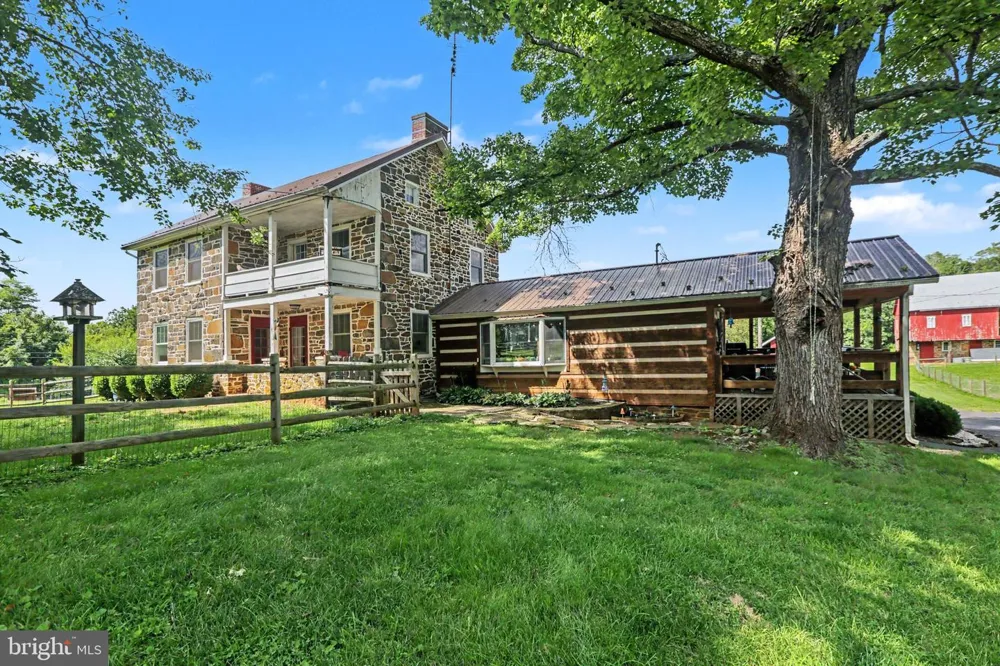 285 COLD SPRINGS ROAD Gettysburg, PA 17325