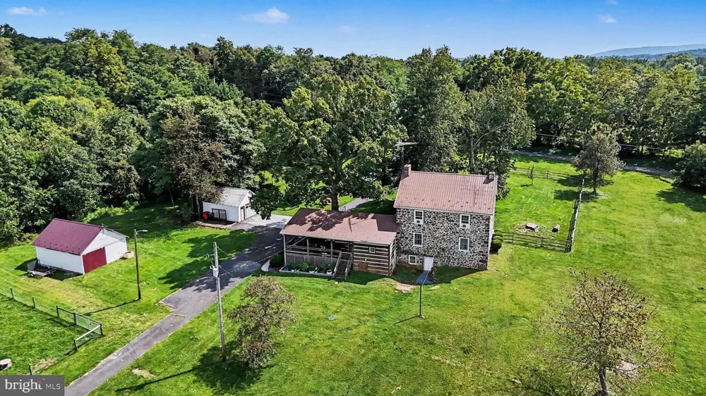 285 COLD SPRINGS ROAD Gettysburg, PA 17325