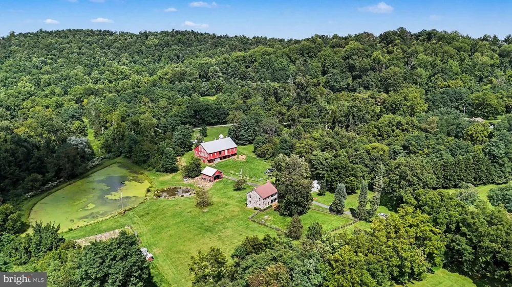 285 COLD SPRINGS ROAD Gettysburg, PA 17325