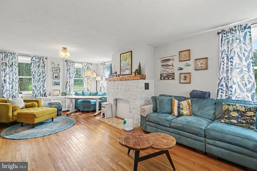 285 COLD SPRINGS ROAD Gettysburg, PA 17325