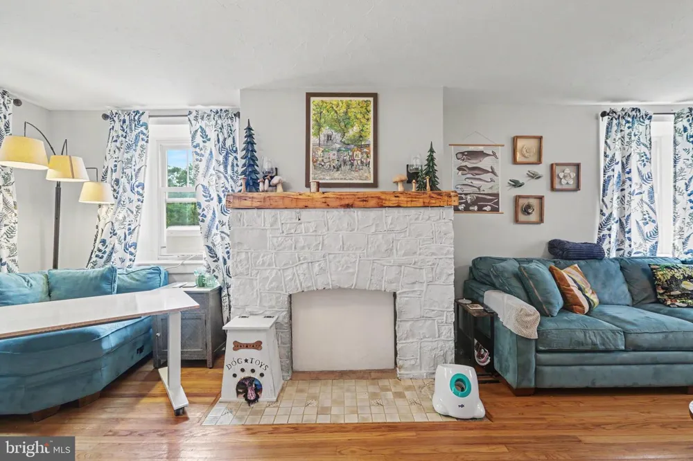 285 COLD SPRINGS ROAD Gettysburg, PA 17325