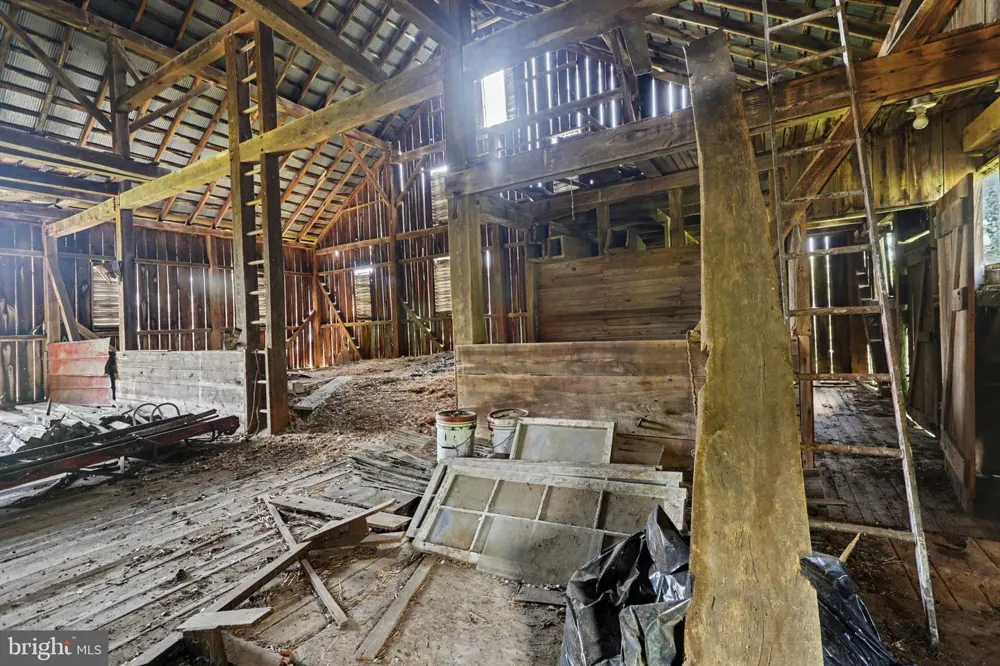 285 COLD SPRINGS ROAD Gettysburg, PA 17325