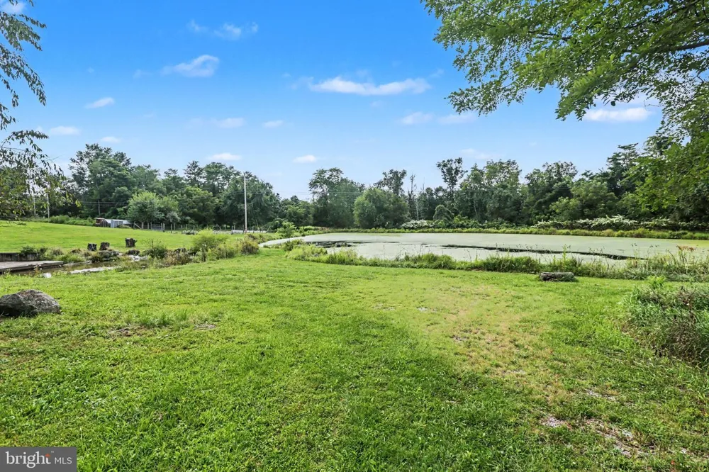 285 COLD SPRINGS ROAD Gettysburg, PA 17325