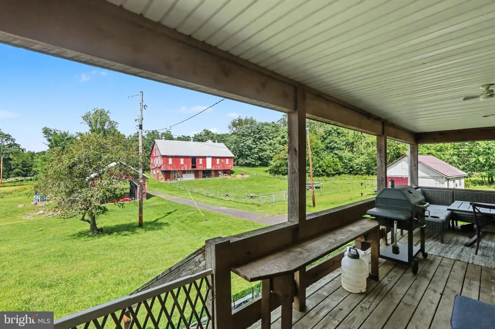 285 COLD SPRINGS ROAD Gettysburg, PA 17325