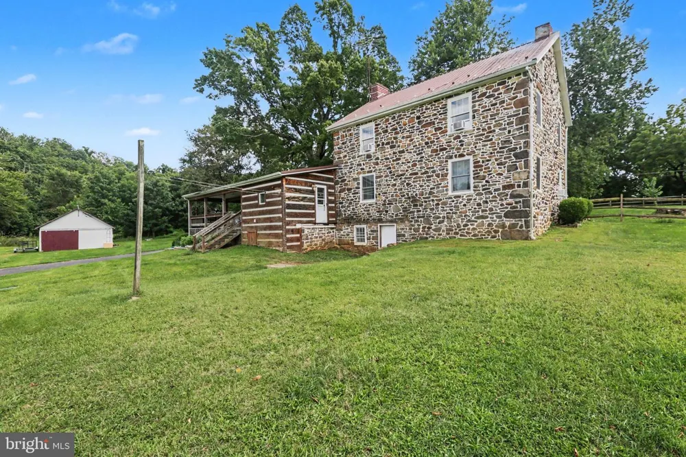 285 COLD SPRINGS ROAD Gettysburg, PA 17325