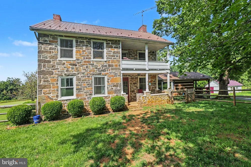 285 COLD SPRINGS ROAD Gettysburg, PA 17325