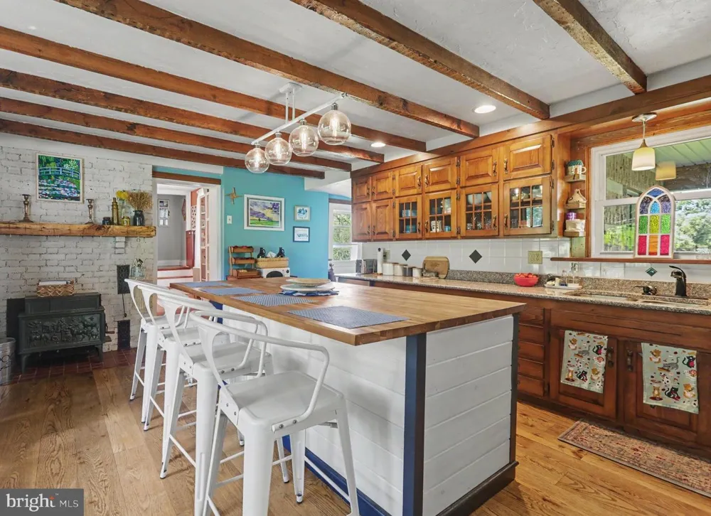 285 COLD SPRINGS ROAD Gettysburg, PA 17325