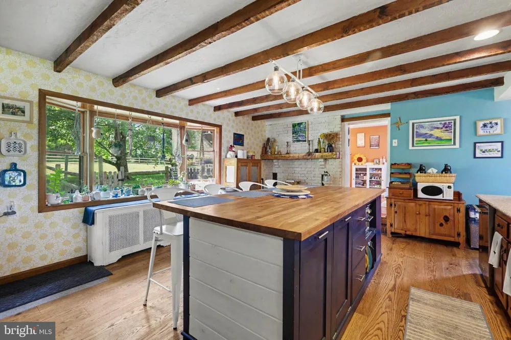 285 COLD SPRINGS ROAD Gettysburg, PA 17325