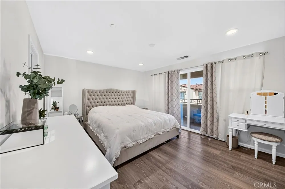 1220 W. La Habra Blvd. #502 La Habra, CA 90631