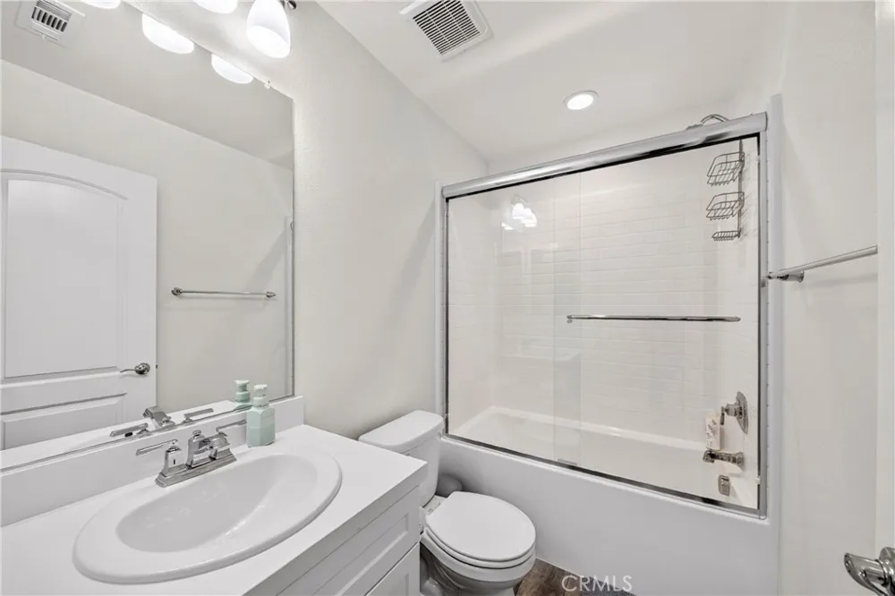 1220 W. La Habra Blvd. #502 La Habra, CA 90631