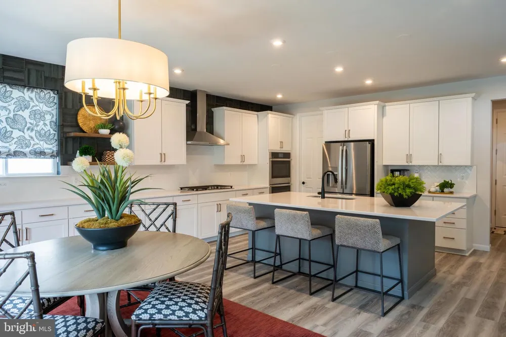 174 WILLIAMSON ROAD Winchester, VA 22602
