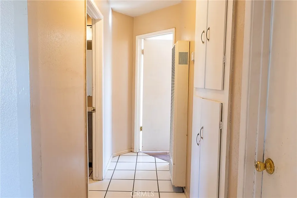 1142 W Donovan Santa Maria, CA 93458