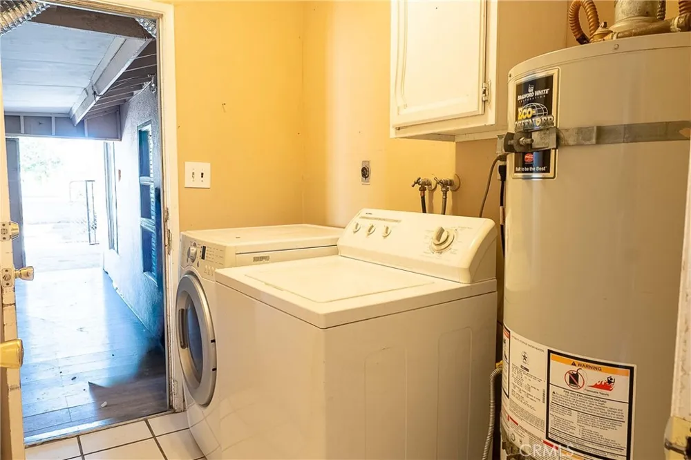 1142 W Donovan Santa Maria, CA 93458