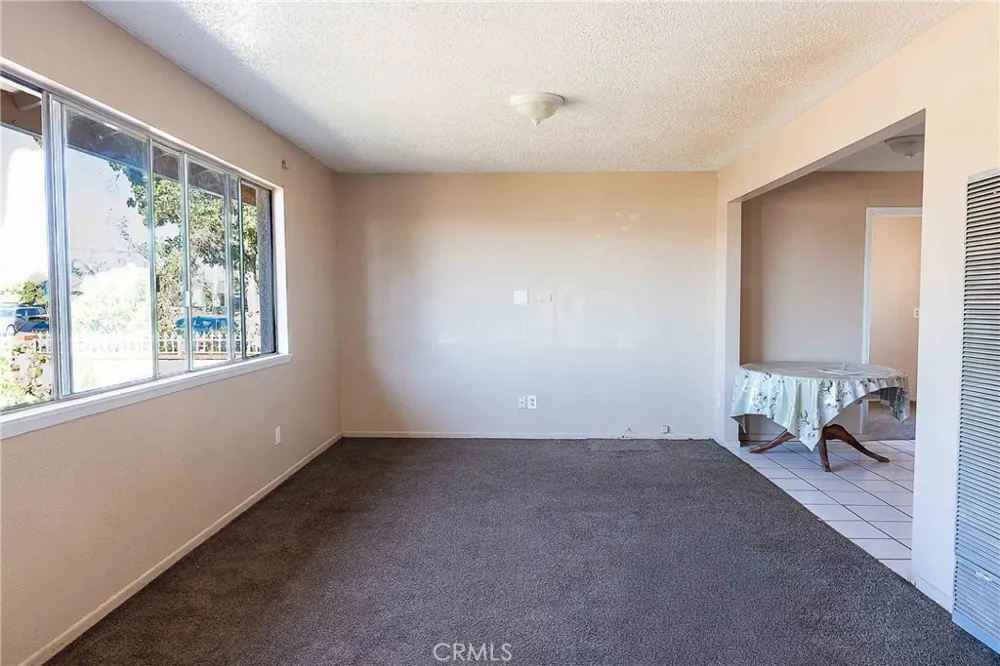 1142 W Donovan Santa Maria, CA 93458
