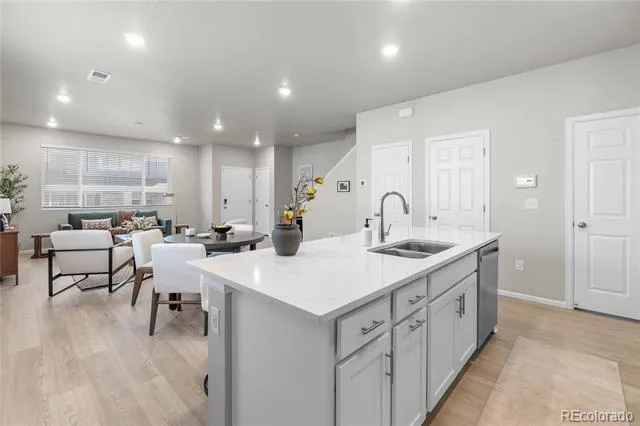 5077 S Robb Street Littleton, CO 80127