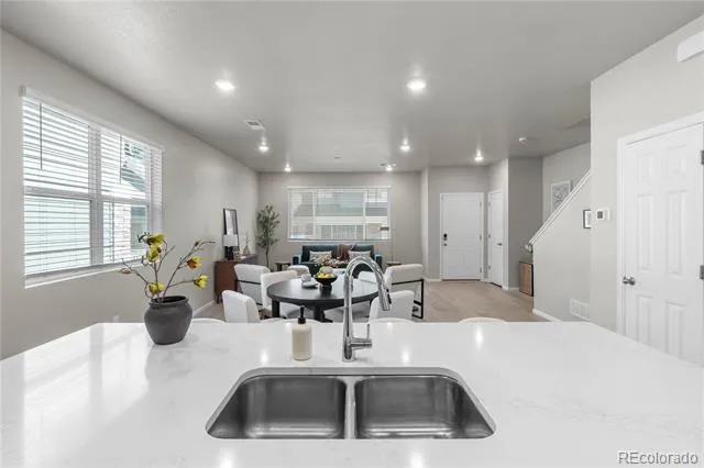 5077 S Robb Street Littleton, CO 80127