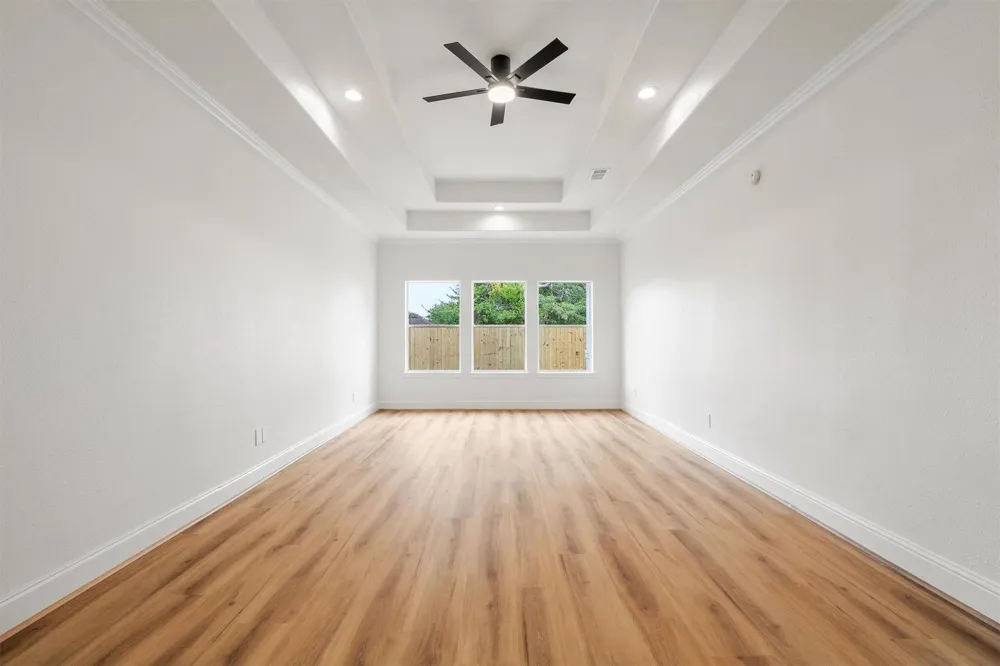 227 Manor Avenue Arcola, TX 77583