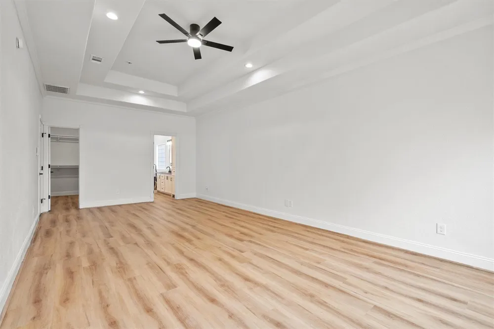 227 Manor Avenue Arcola, TX 77583