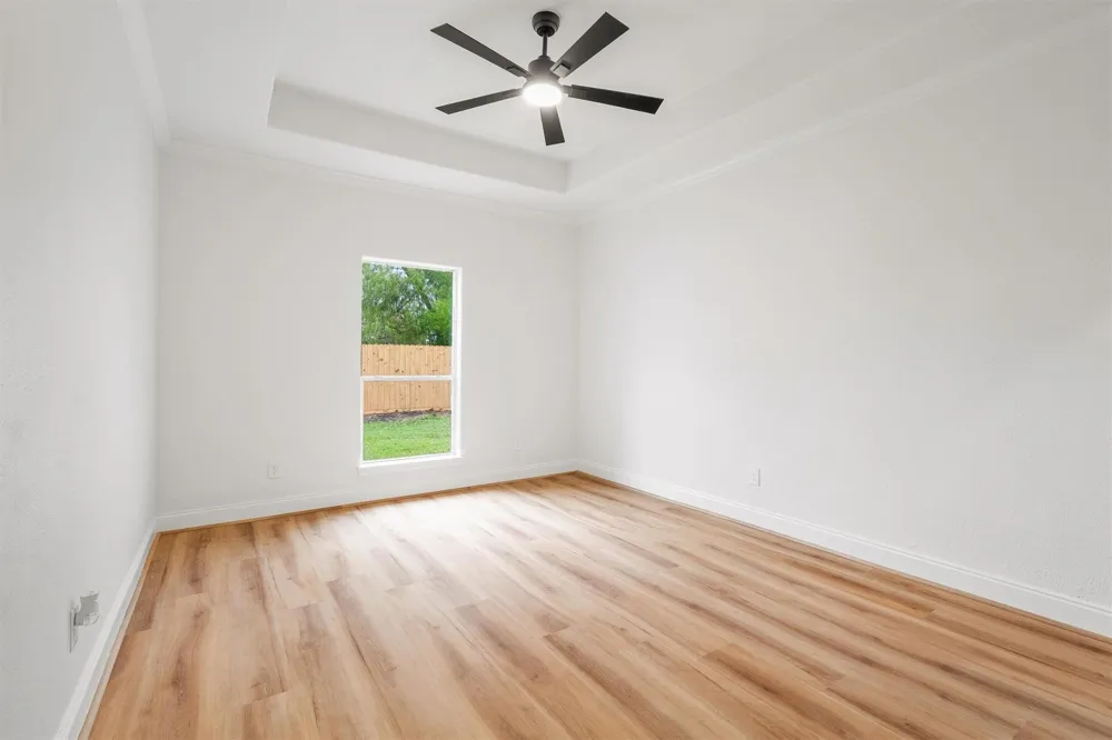 227 Manor Avenue Arcola, TX 77583