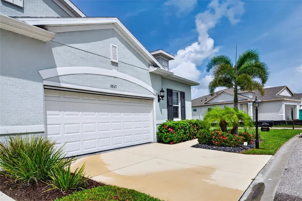1867 NOTTINGHAM TRAIL Port Charlotte, FL 33980