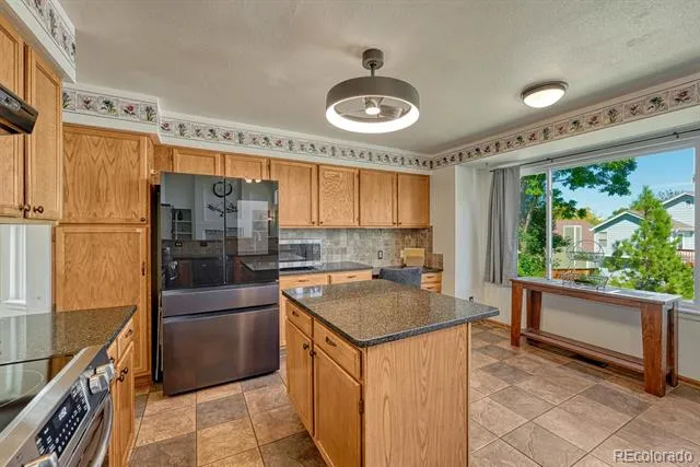 749 Redwood Court Highlands Ranch, CO 80126
