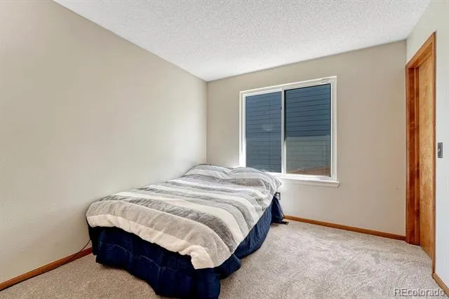 749 Redwood Court Highlands Ranch, CO 80126